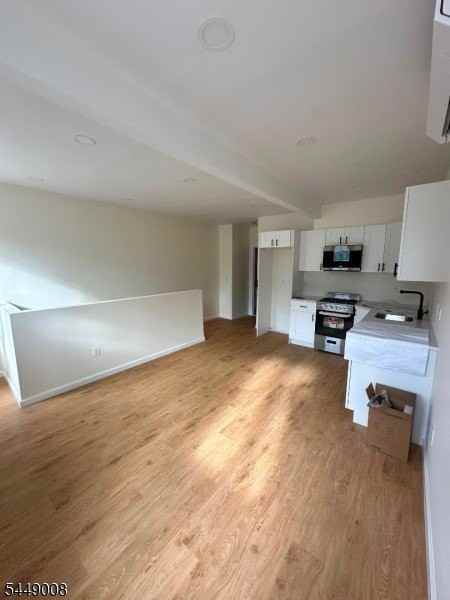 92 Bloomfield Ave #1 - Photo 2 of 6