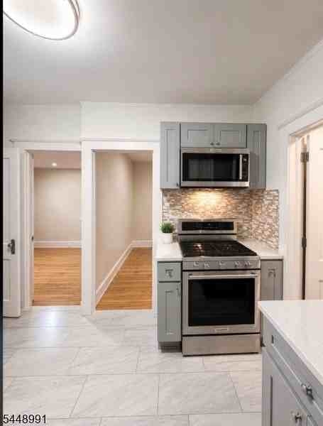 32 Edwin St - Photo 3 of 11
