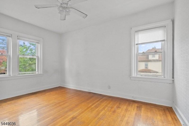 281 19th Ave - Photo 6 of 17