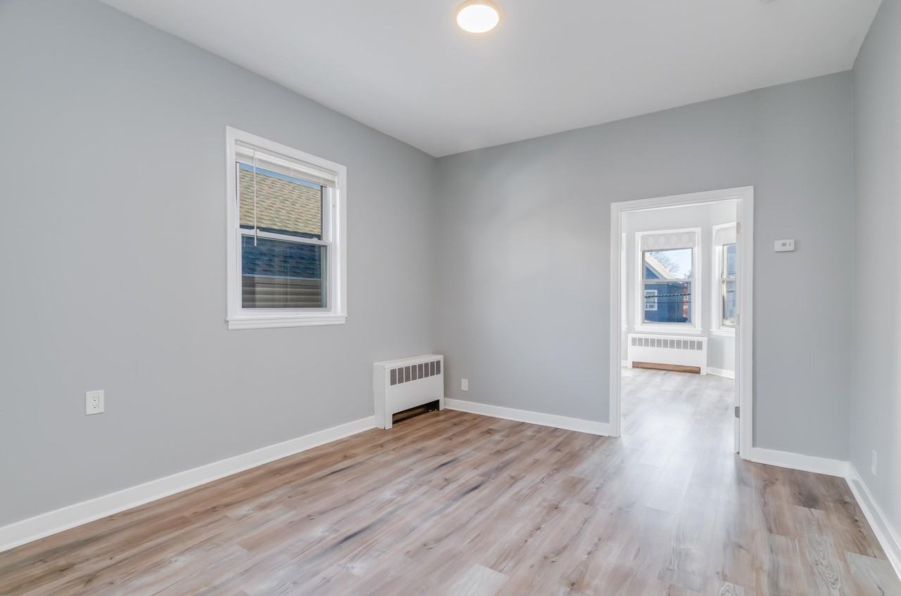 86 W 27th St #4 - Photo 7 of 13