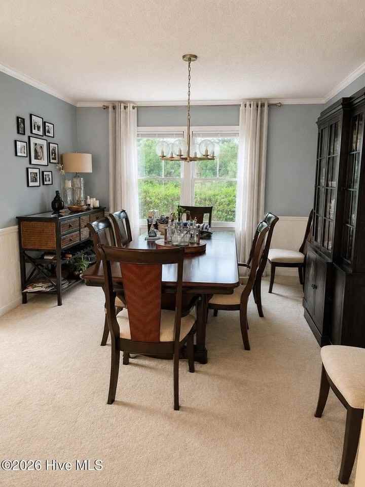 265 Broadmeade Dr - Photo 5 of 19