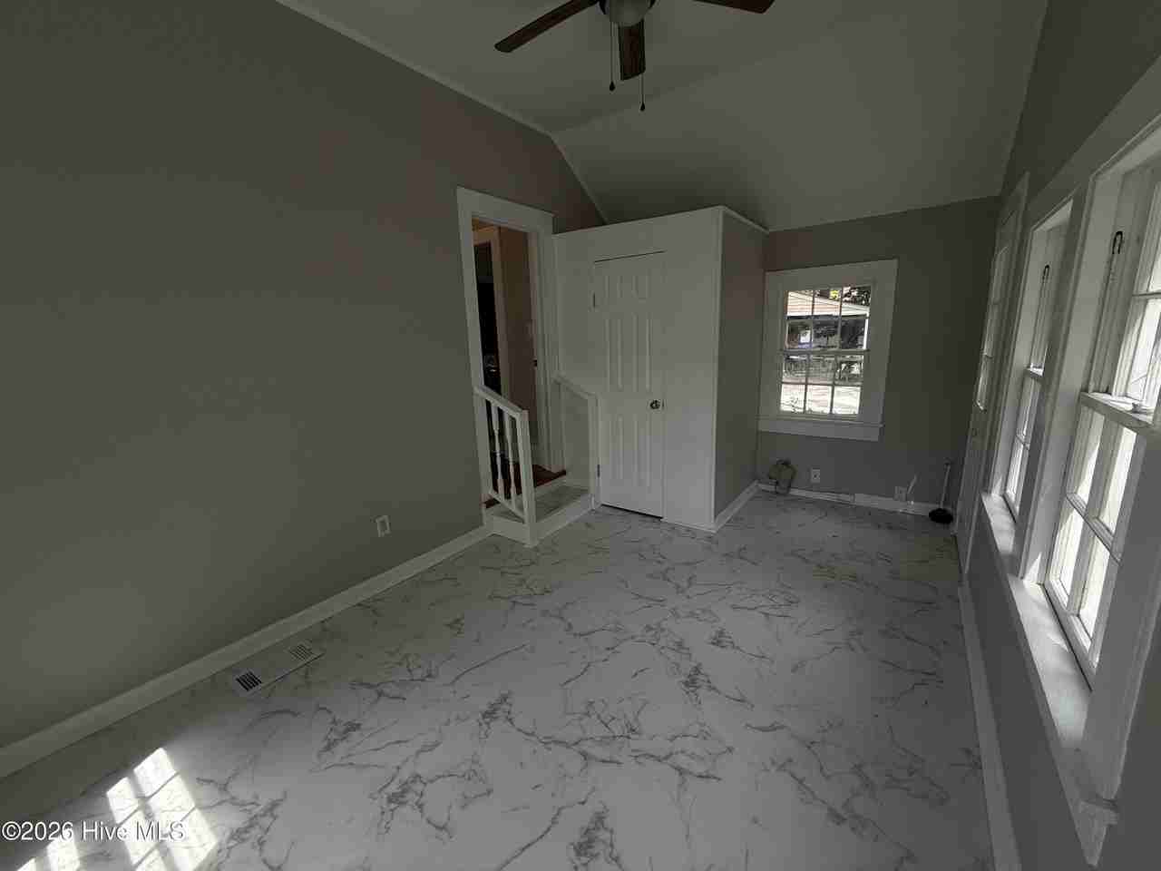 2519 S Memorial Dr - Photo 5 of 16