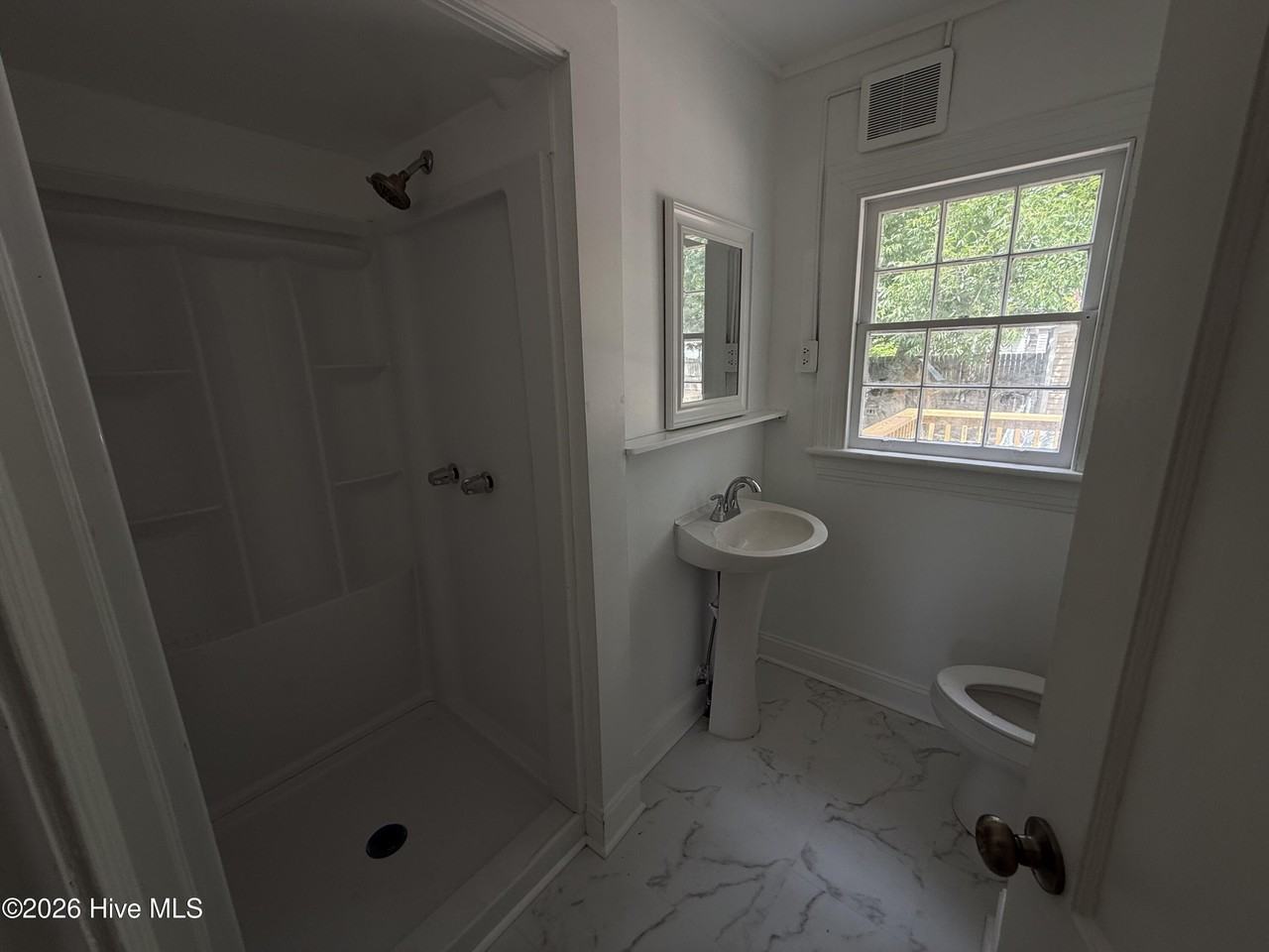 2519 S Memorial Dr - Photo 7 of 16