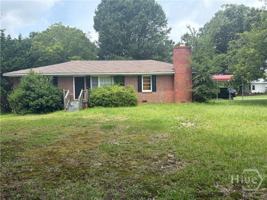 featured image of 1387 Criswell Rd Se