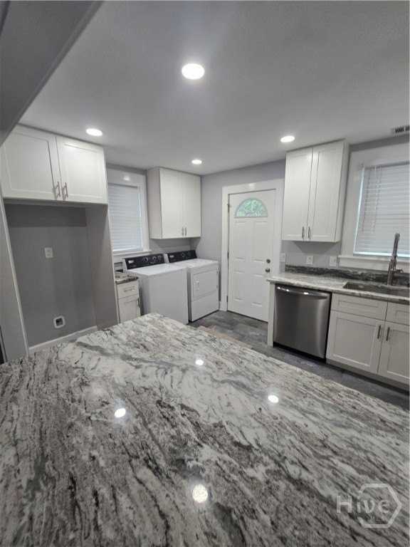 2209 Mississippi Ave - Photo 2 of 44