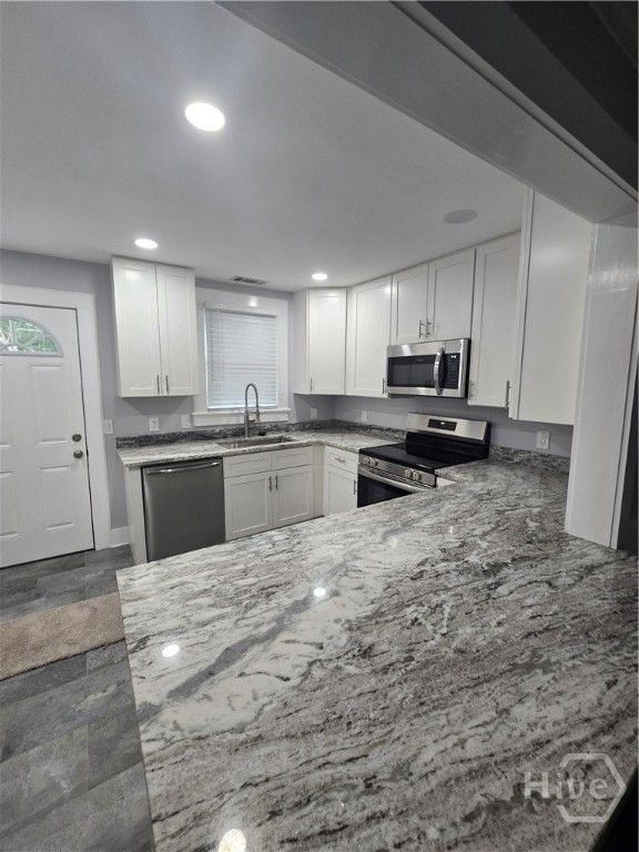 2209 Mississippi Ave - Photo 3 of 44