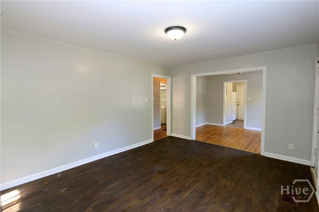 2309 Lorraine Dr - Photo 6 of 19