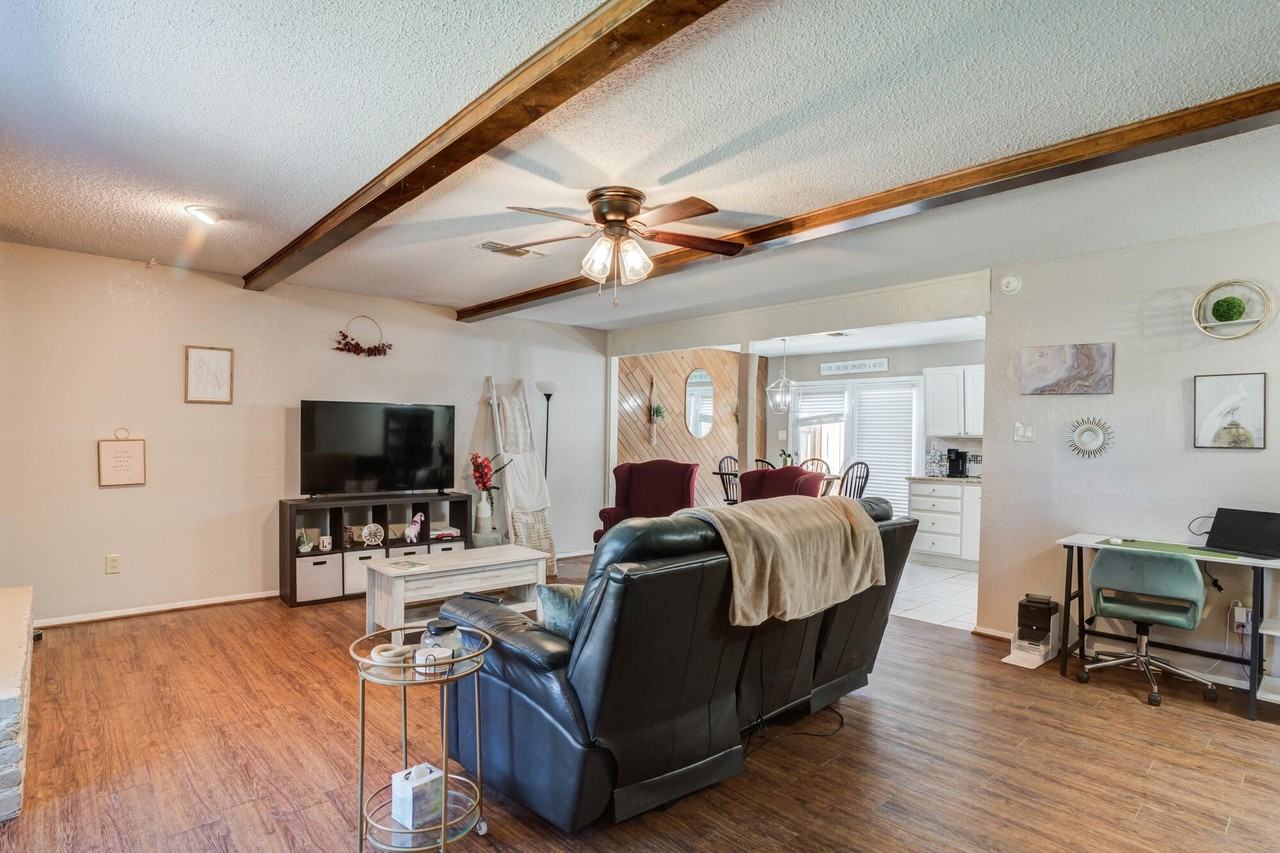 8633 Knoxville Dr #C31 - Photo 5 of 31