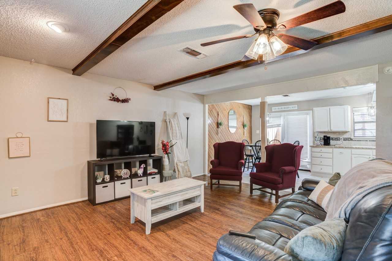 8633 Knoxville Dr #C31 - Photo 6 of 31