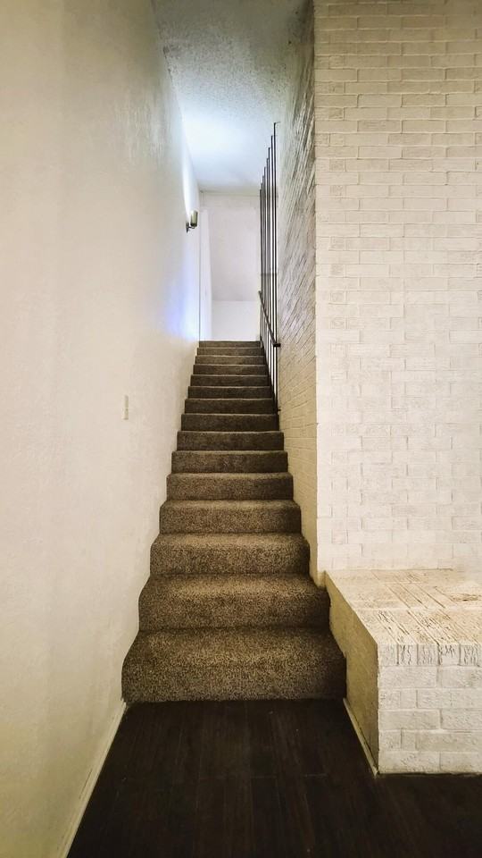 3309 74th St #B - Photo 5 of 18
