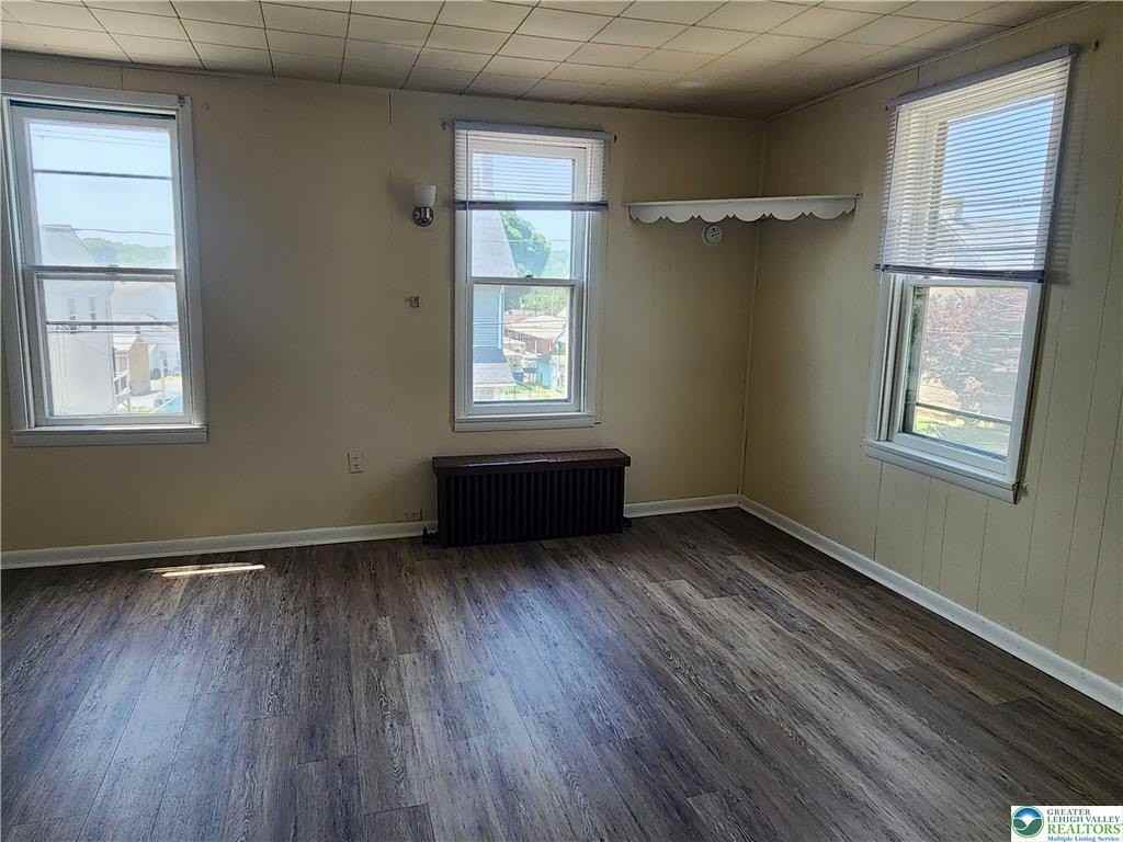 1843 Washington Ave - Photo 5 of 7
