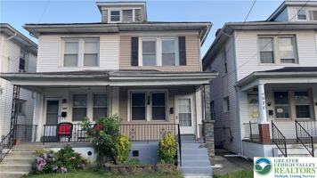 featured image of 622 E Locust St