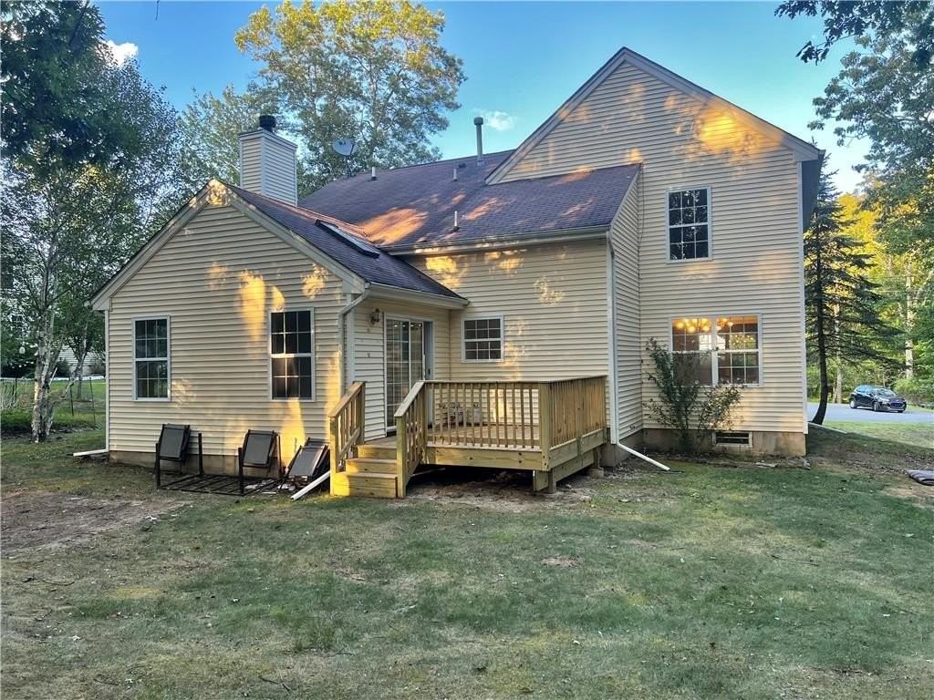 2146 Bedford Dr - Photo 2 of 12