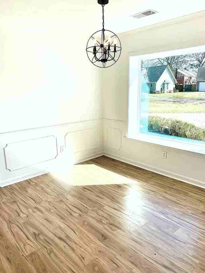 1602 Bubbling Brook Dr - Photo 4 of 20