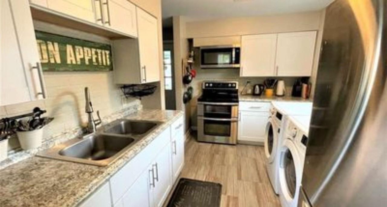 412 Malboro Rd - Photo 4 of 9