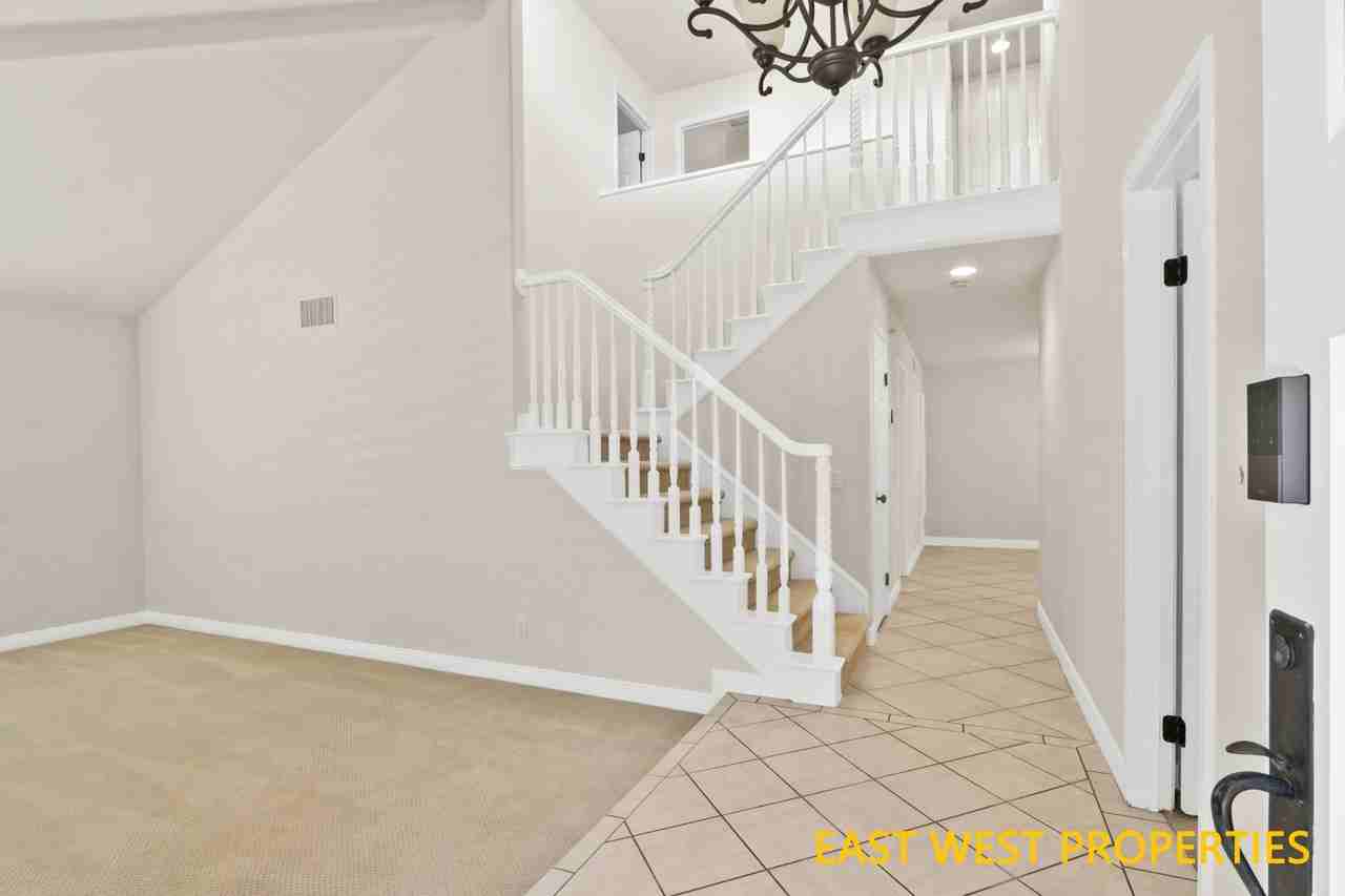 18 Timbergate #1 - Photo 4 of 35