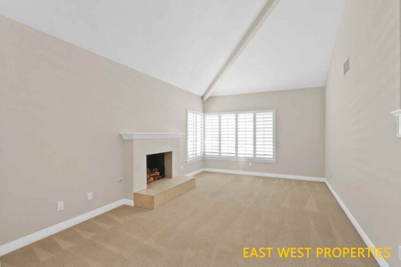 18 Timbergate #1 - Photo 5 of 35