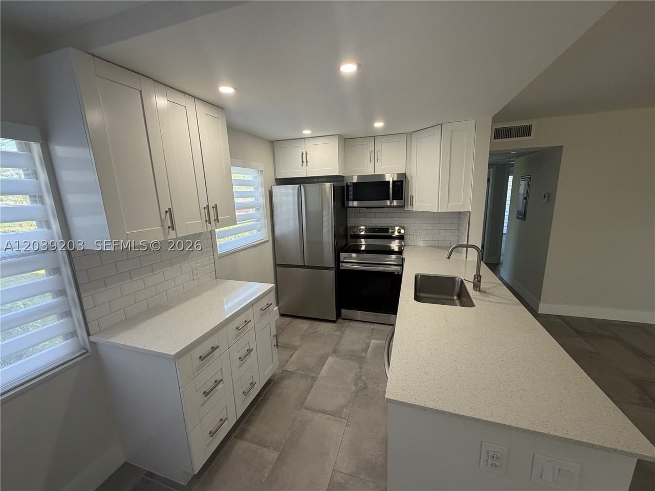 136 Brighton D #136 - Photo 3 of 50