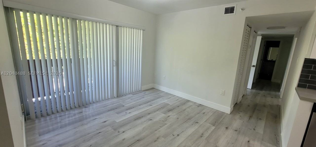10641 Sw 108th Ave #4A - Photo 6 of 24