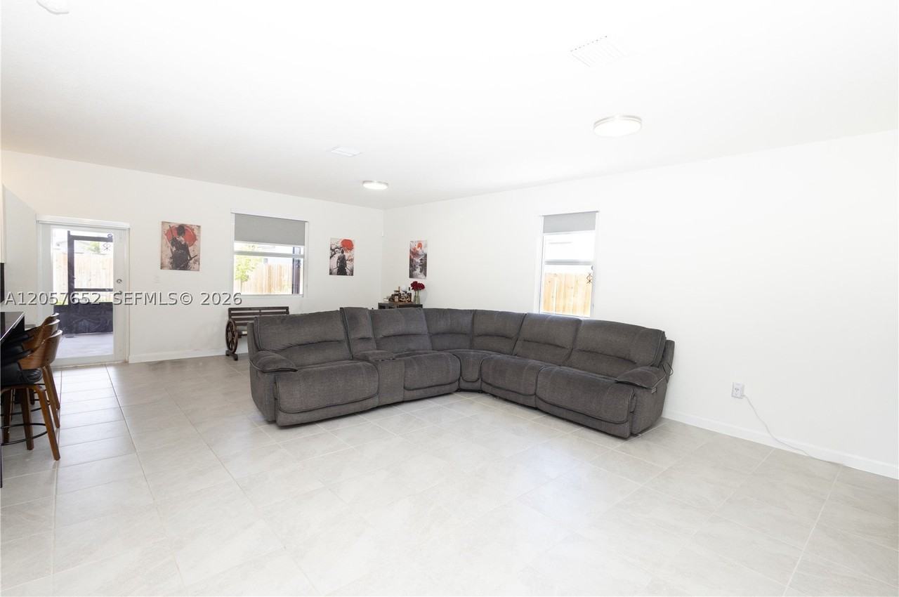 19579 Sw 340th St #19579 - Photo 6 of 39