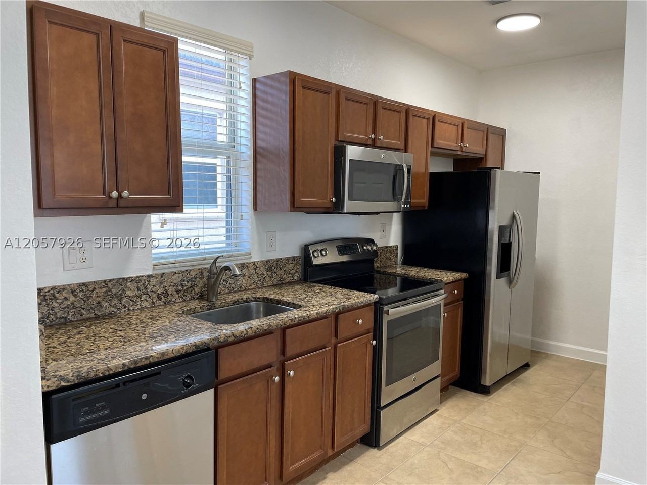 9341 Sw 170th Psge - Photo 2 of 10