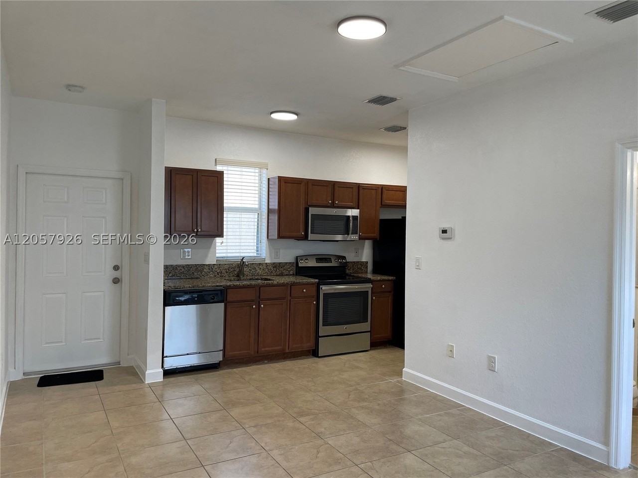 9341 Sw 170th Psge - Photo 6 of 10