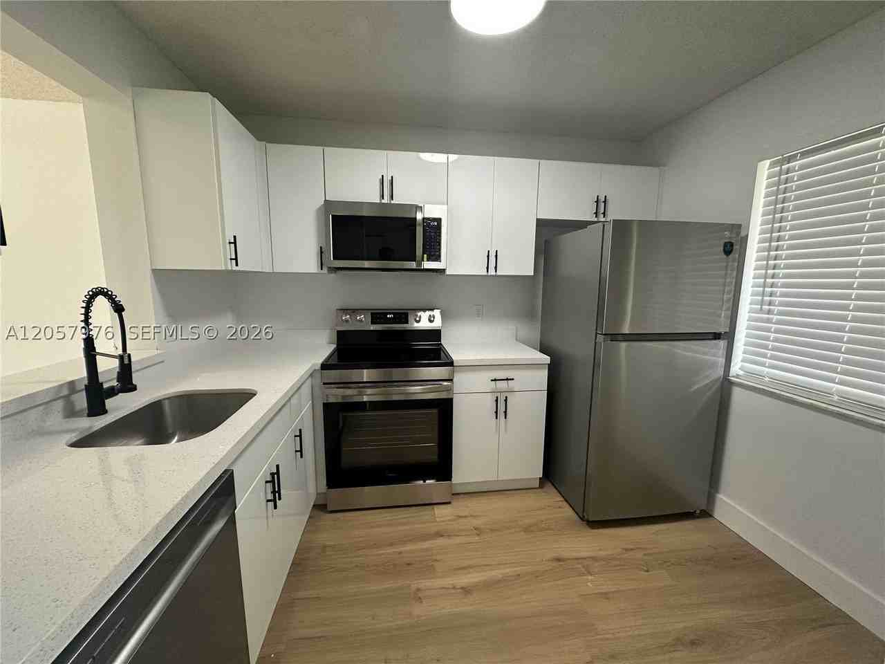 8560 N Sherman Cir #401 - Photo 6 of 19