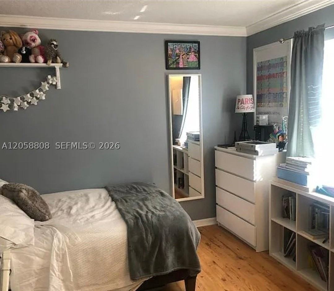 1218 Canary Island Dr - Photo 5 of 9
