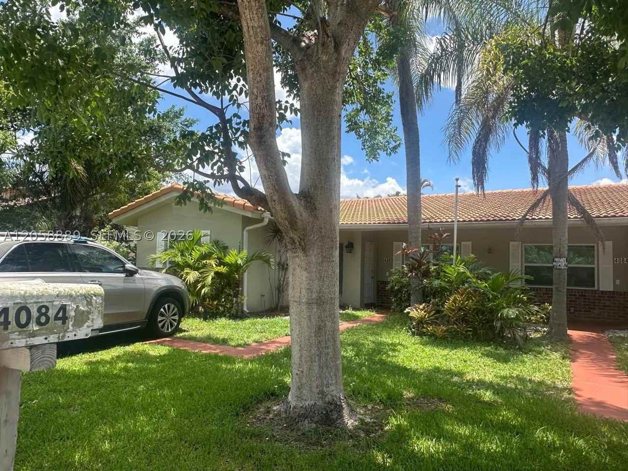 4084 Coral Springs Dr #4084 - Photo 4 of 16