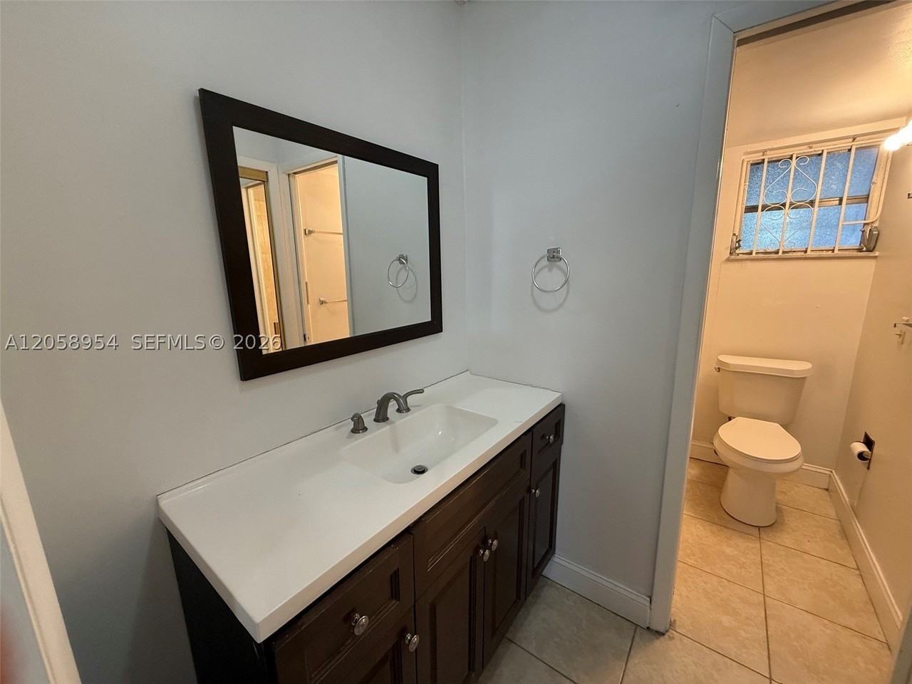 8841 W Flagler St #202 - Photo 5 of 8