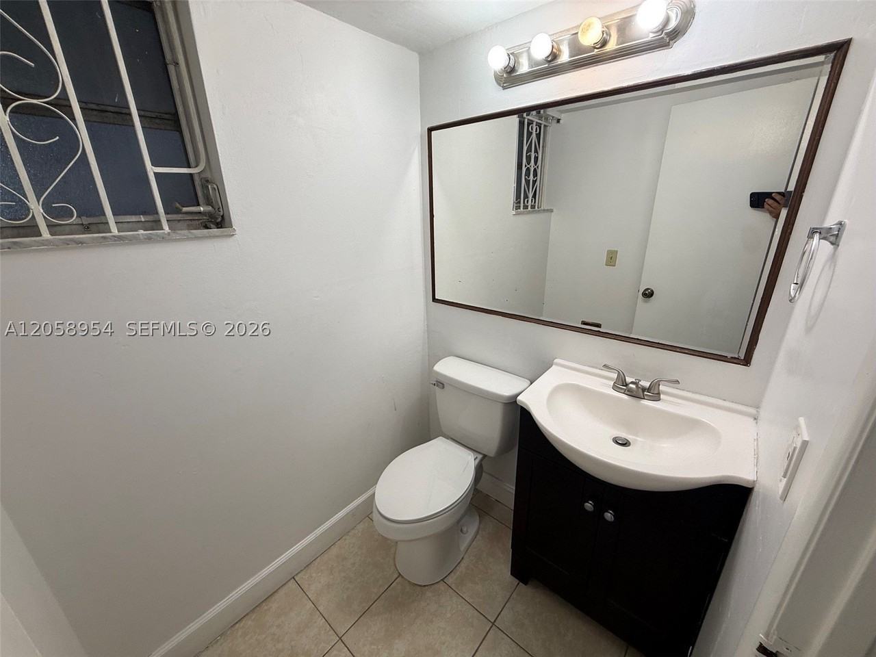 8841 W Flagler St #202 - Photo 7 of 8