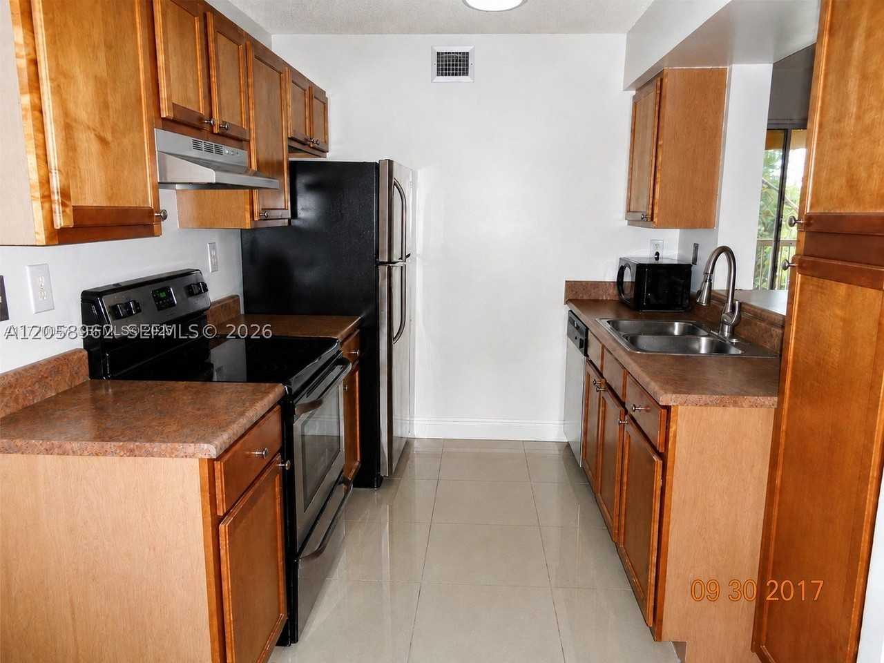 4970 Nw 97th Pl #309 - Photo 2 of 6