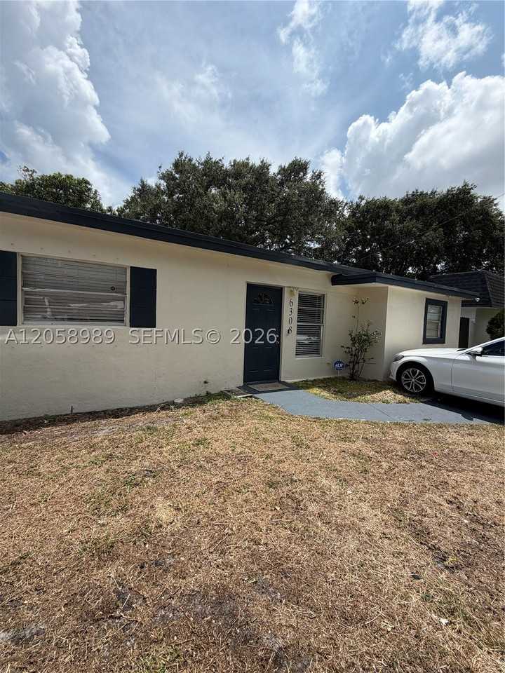 6308 Cleveland St #MAIN - Photo 2 of 21