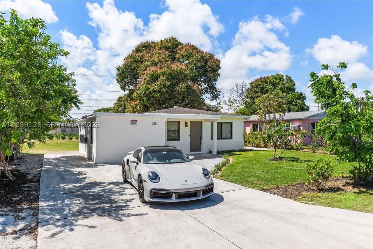 328 Sw 11th Ave