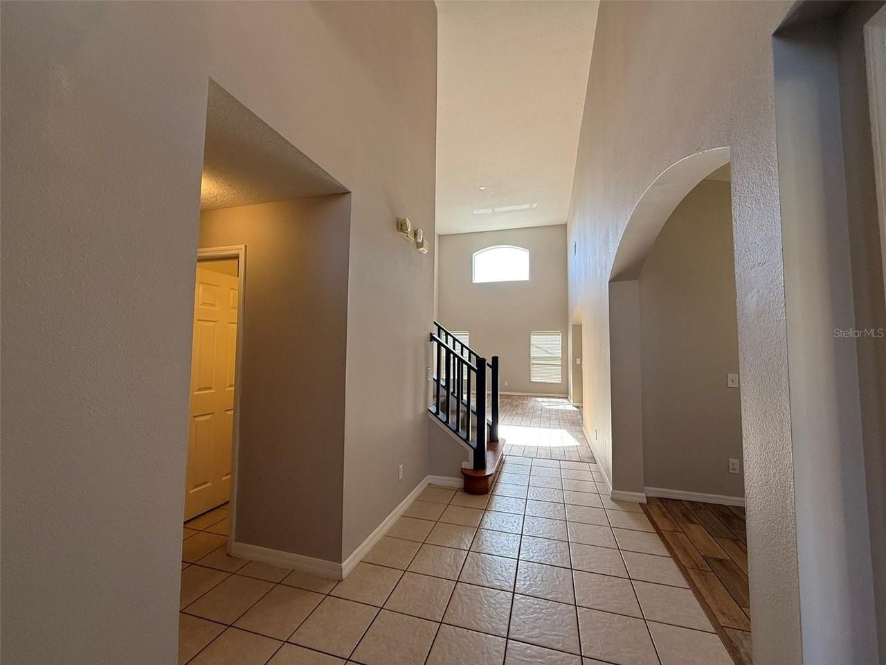 1153 Solana Cir #1153 - Photo 4 of 50