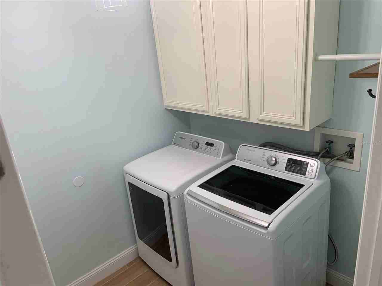 4527 Riverton Dr - Photo 6 of 21