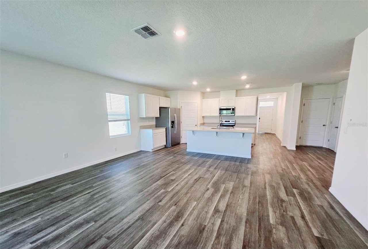1237 Limbali St - Photo 4 of 23