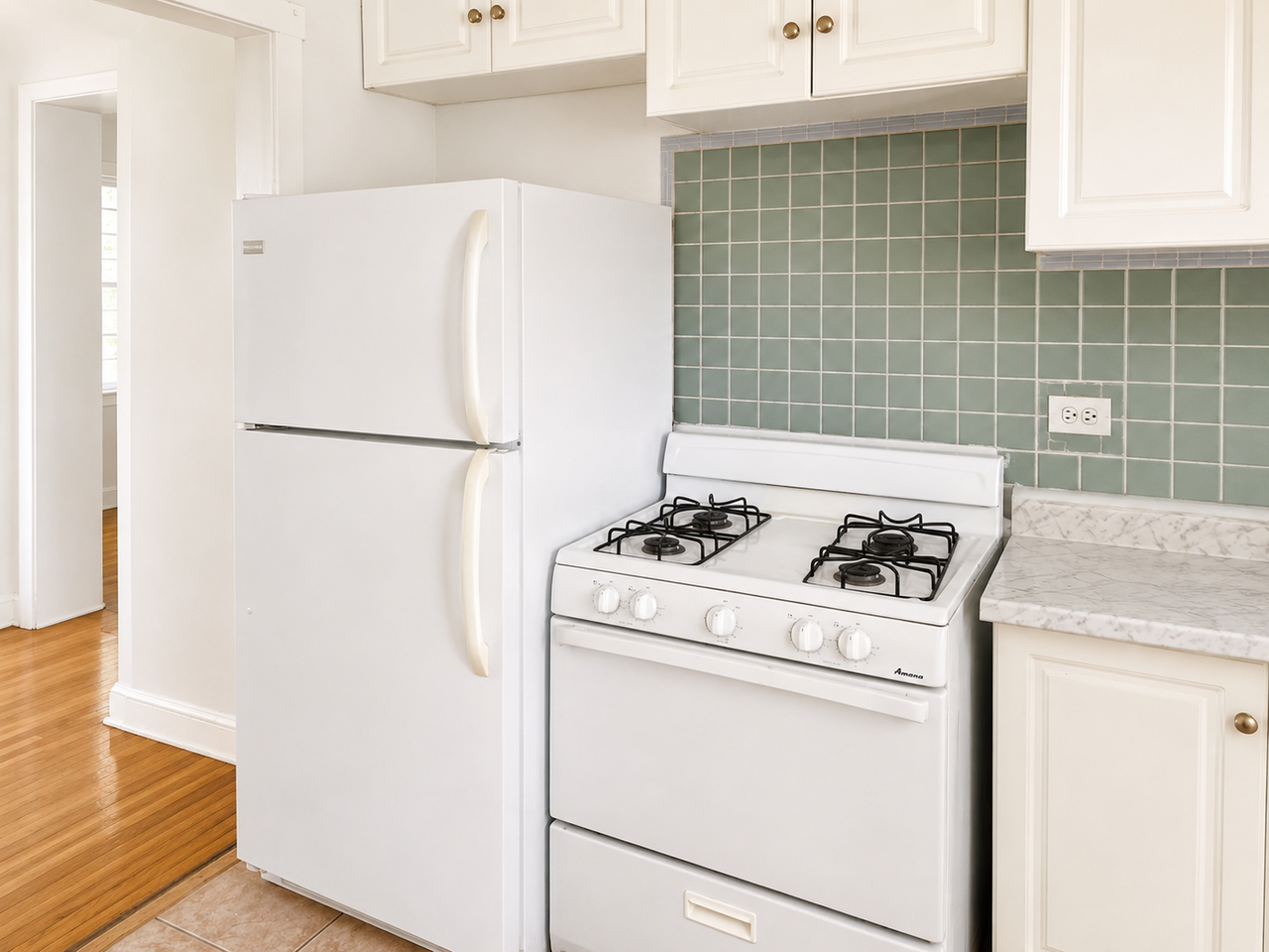 6420 N Newgard Ave #3E - Photo 5 of 8