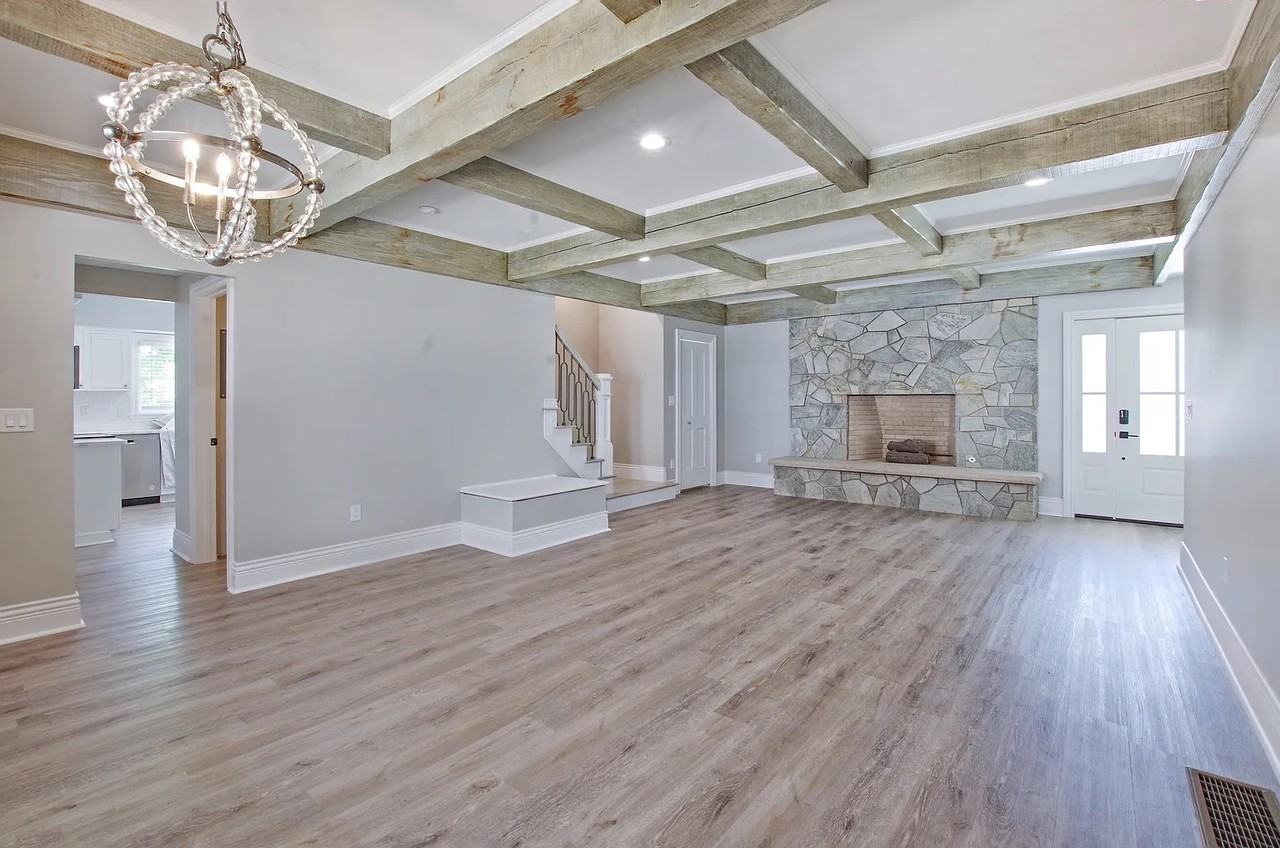 35 Ohio Ave #B - Photo 2 of 14