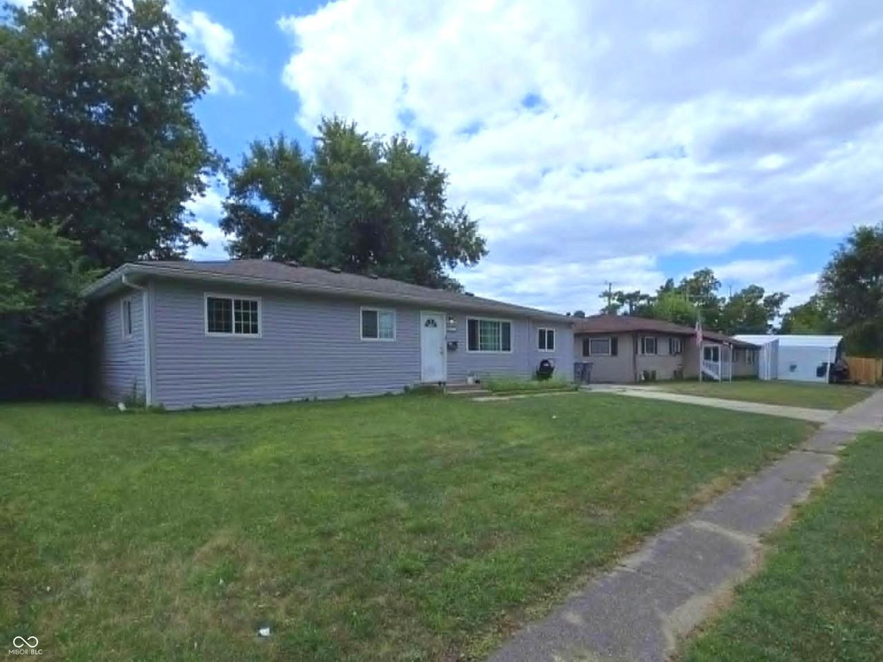4825 Hyperion Ct - Photo 2 of 22