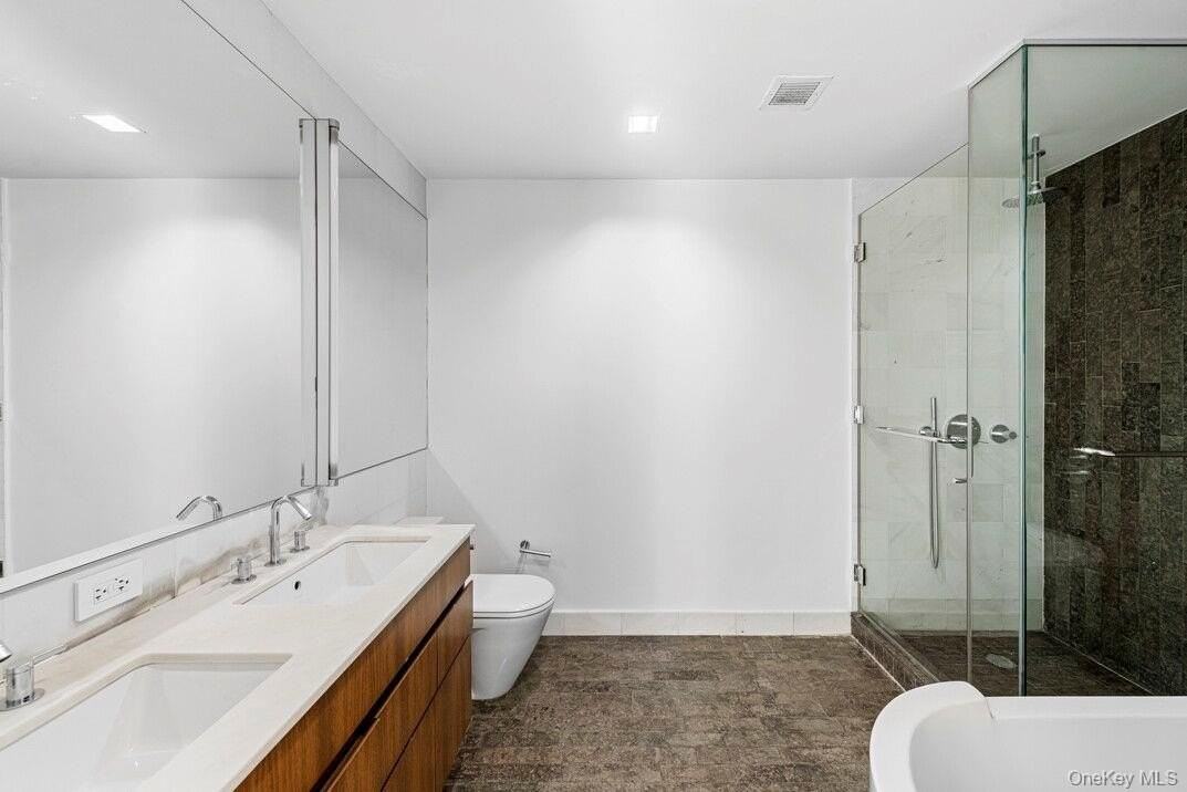 447 W 18th St #4C - Photo 5 of 12