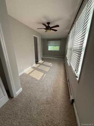 21 Kingdom Ct - Photo 6 of 10