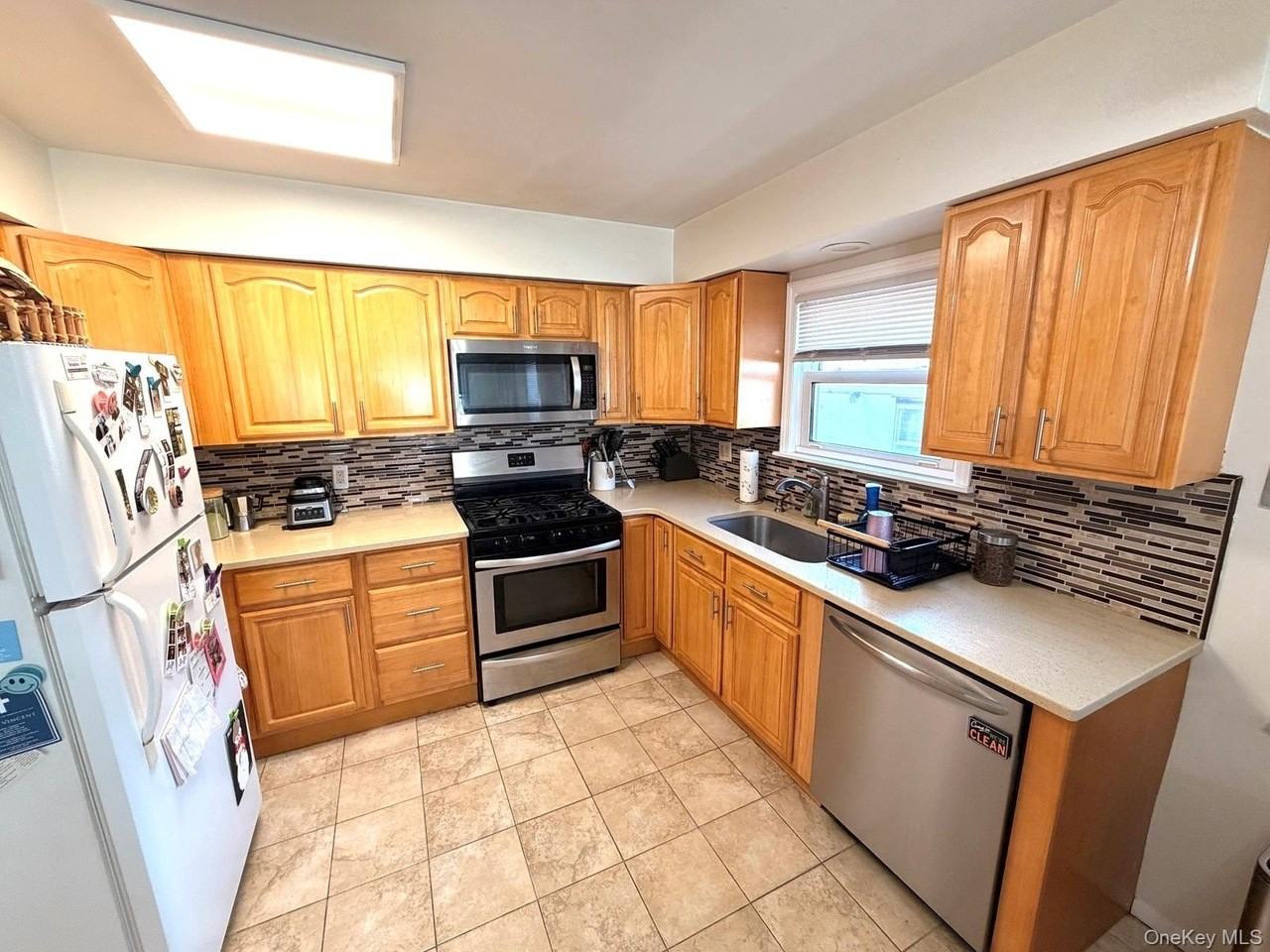 101 Harding Ave #2ndFL - Photo 4 of 34