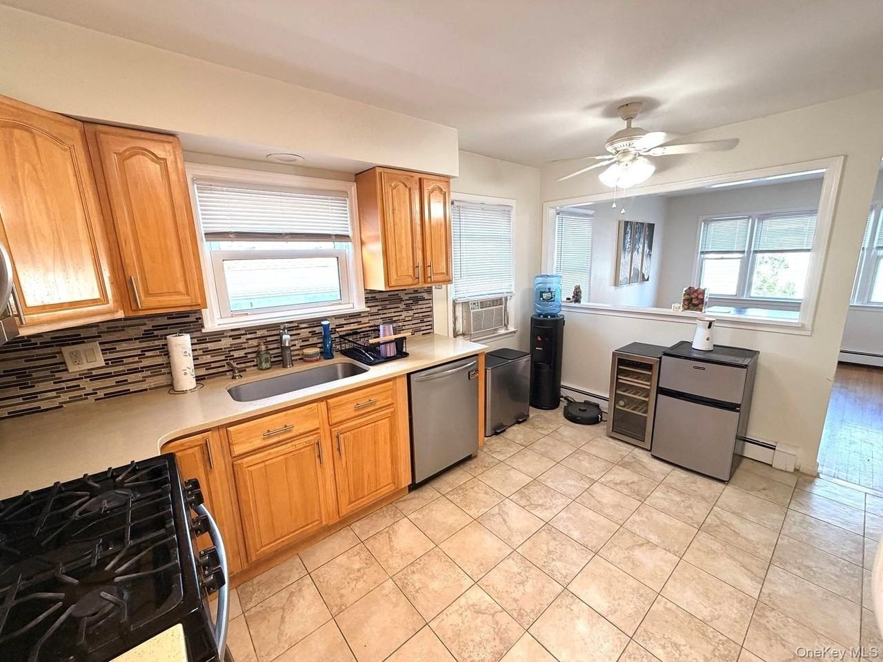 101 Harding Ave #2ndFL - Photo 5 of 34