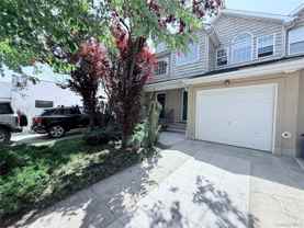 12 Yennicock Ave - Photo 1 of 1