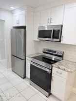 35 Amberly Dr #J - Photo 1 of 1