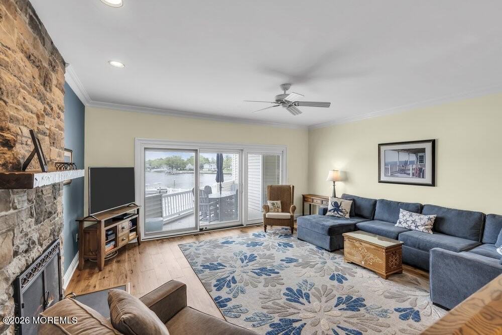 55 Sunset Ave - Photo 4 of 31