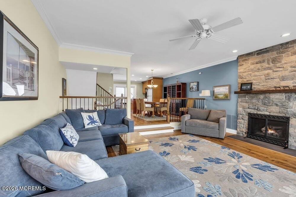 55 Sunset Ave - Photo 5 of 31