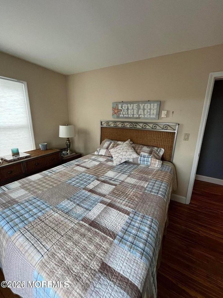 113 Lincoln Ave #4 - Photo 4 of 7