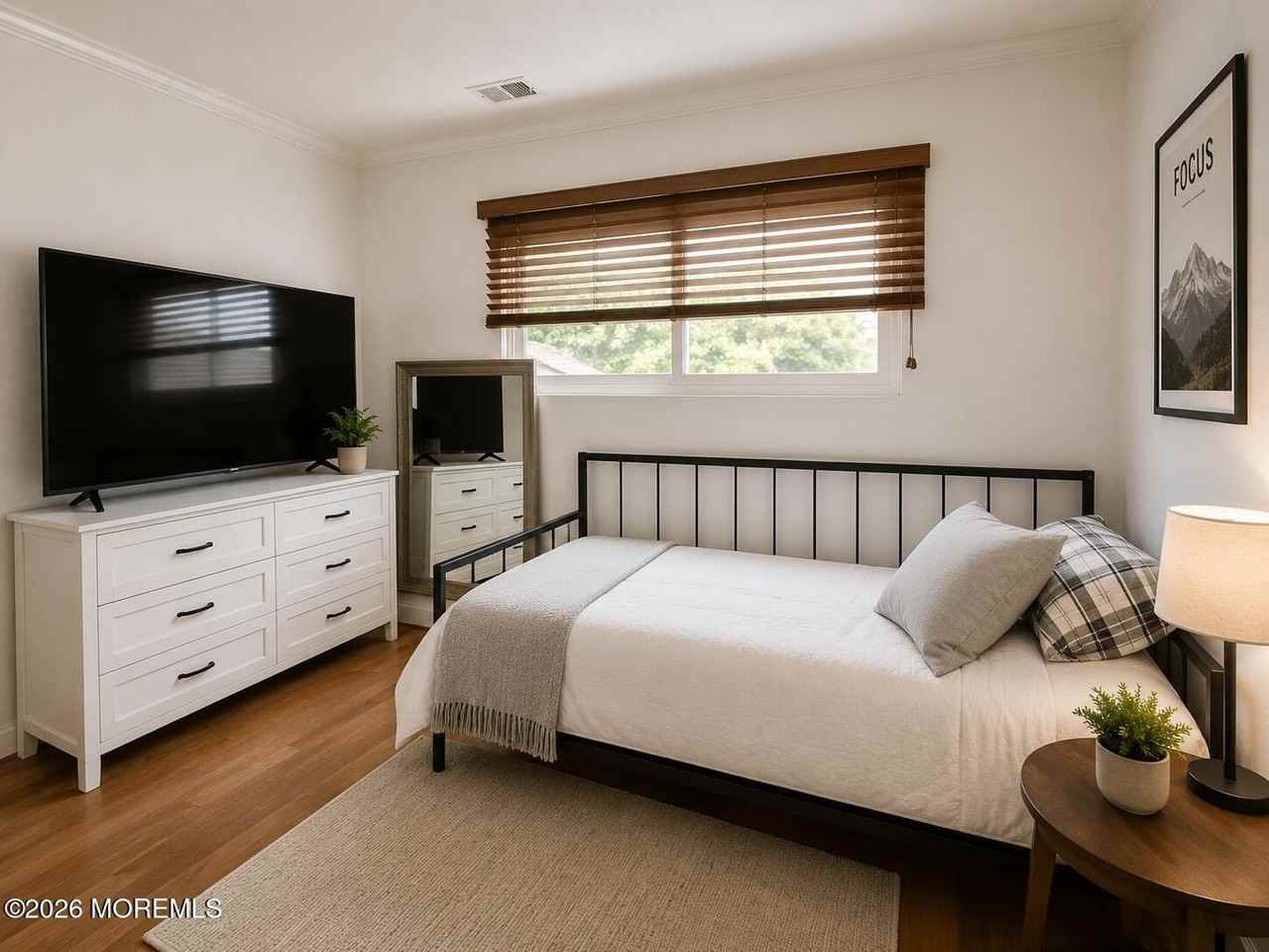 1117 Darlene Ave - Photo 7 of 13